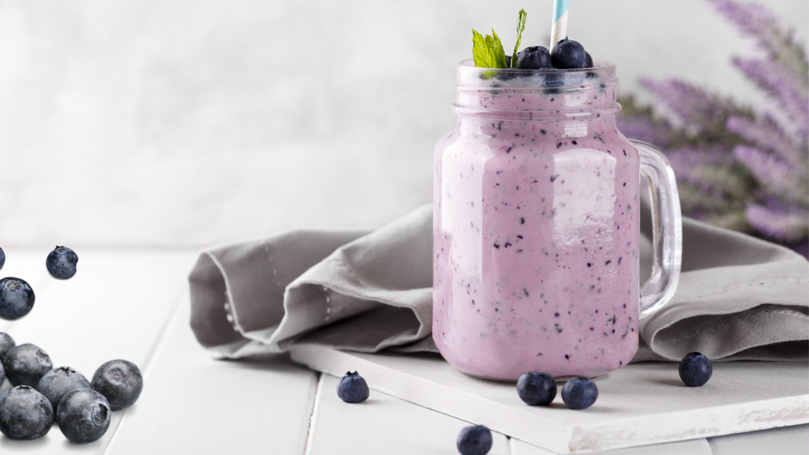 Refreshing Blueberry Smoothie - Appetizers & Entrees